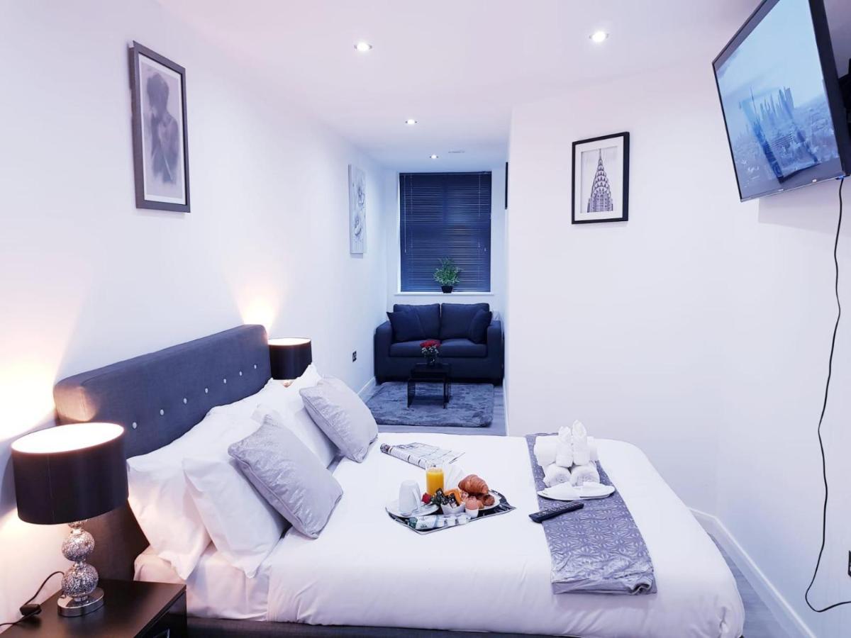 Z Home Apartments Leicester Exterior foto